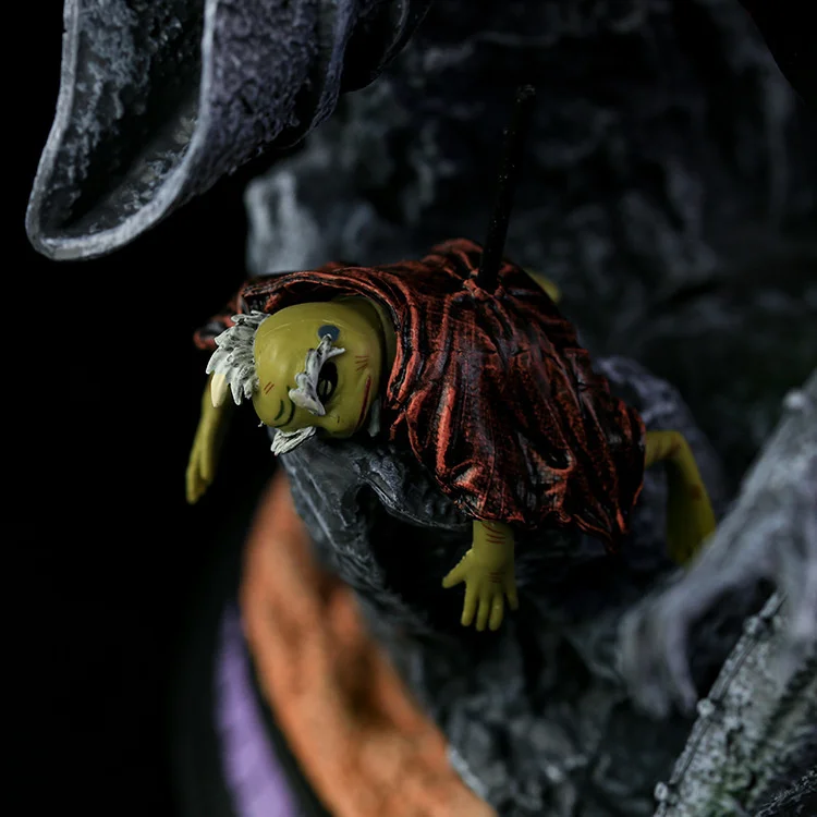 Zoom sur le visage de la Figurine Naruto Élite – Akatsuki Pain