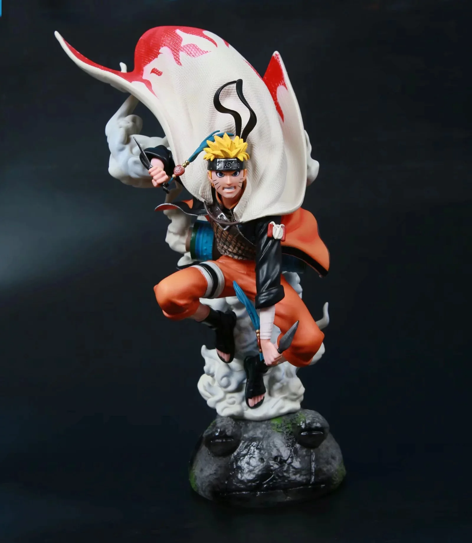 Base de la figurine Naruto Sage